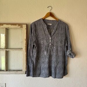 Carve Designs Casual Blouse - Blue and White Striped, Size Large